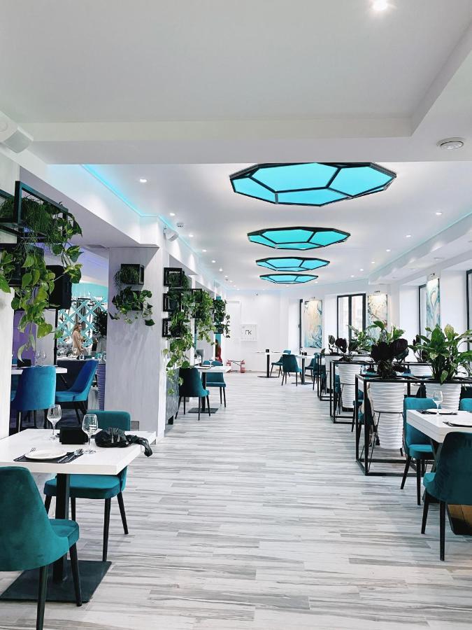Hotel Stella à Ternopil Extérieur photo
