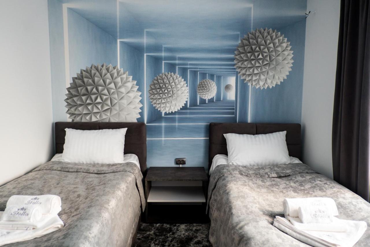 Hotel Stella à Ternopil Extérieur photo