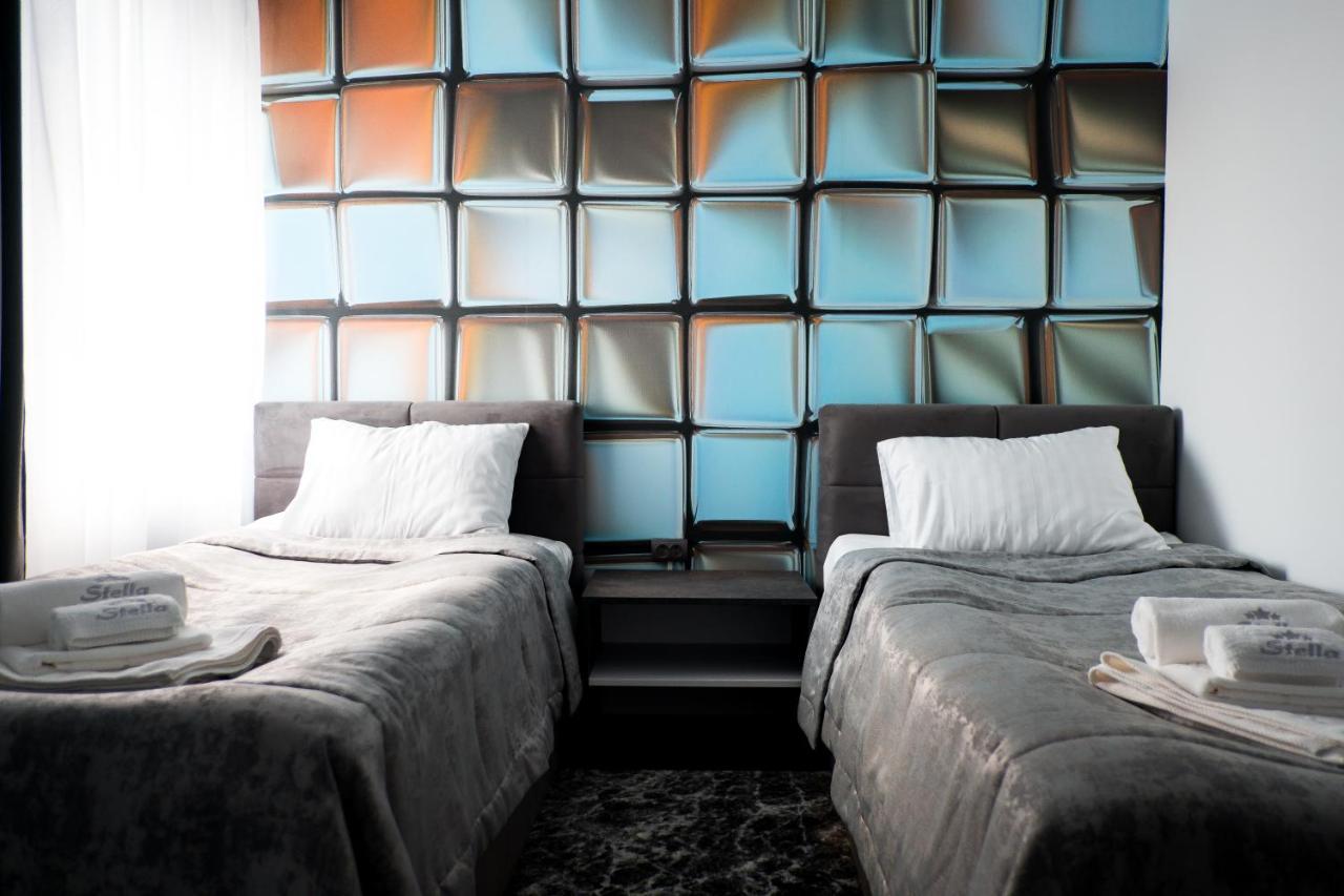 Hotel Stella à Ternopil Extérieur photo