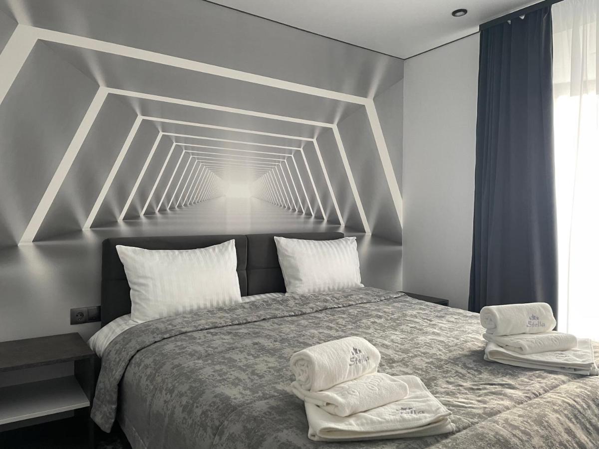 Hotel Stella à Ternopil Extérieur photo